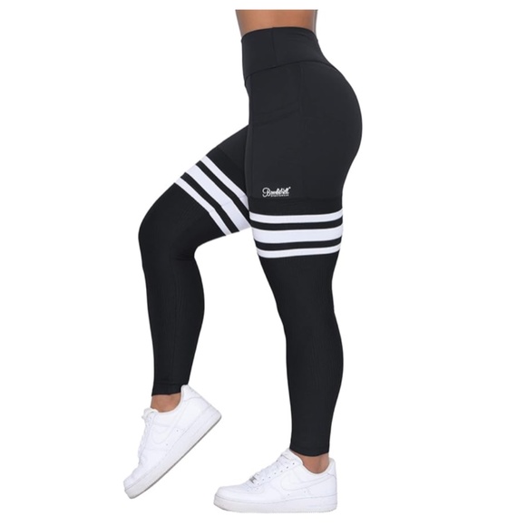 BOMBSHELL Black White Stripe Thigh High Leggings Size Medium - Picture 5 of 15